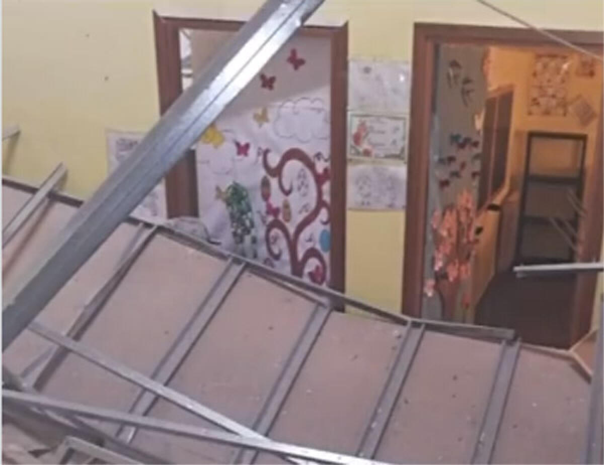 Crollo del soffitto, dal 7 gennaio gli alunni tornano sui banchi della scuola di Campoleone - 