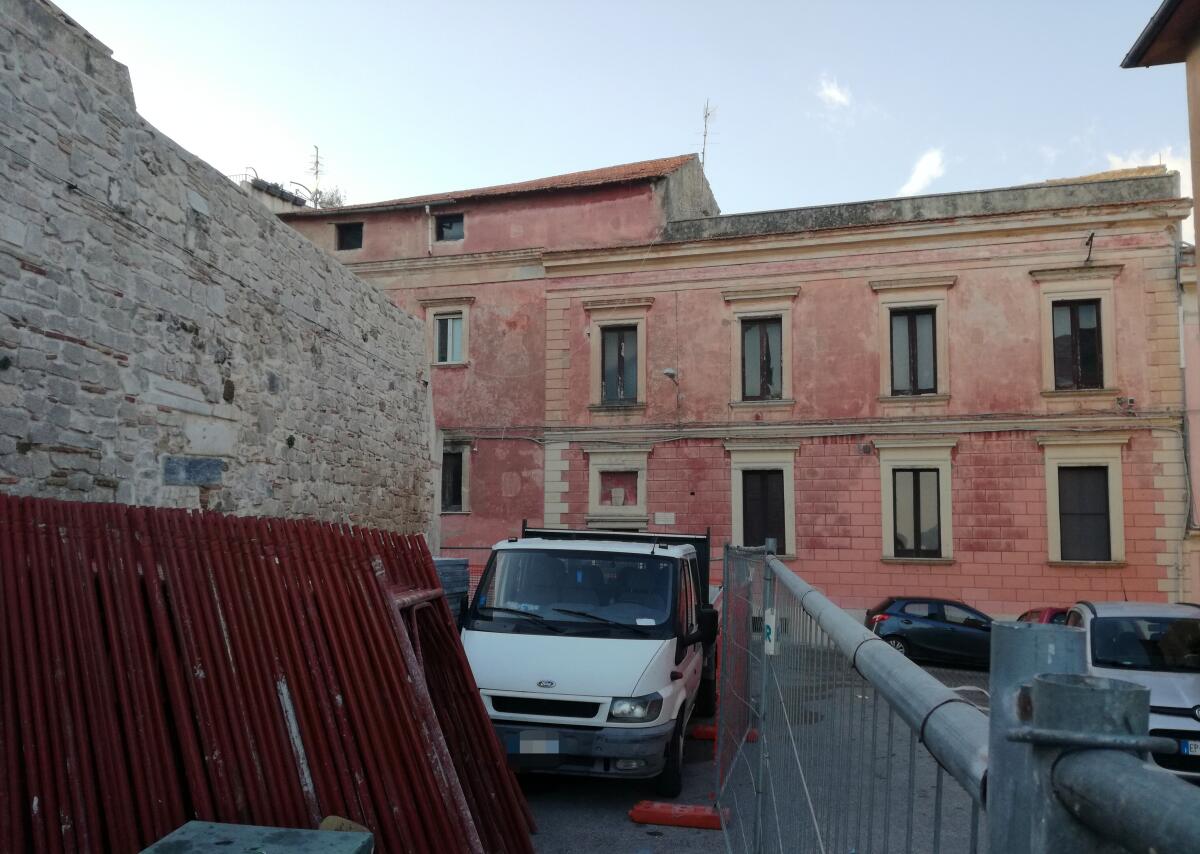 Gaeta, partiti i lavori all'edificio in via Pio IX - 