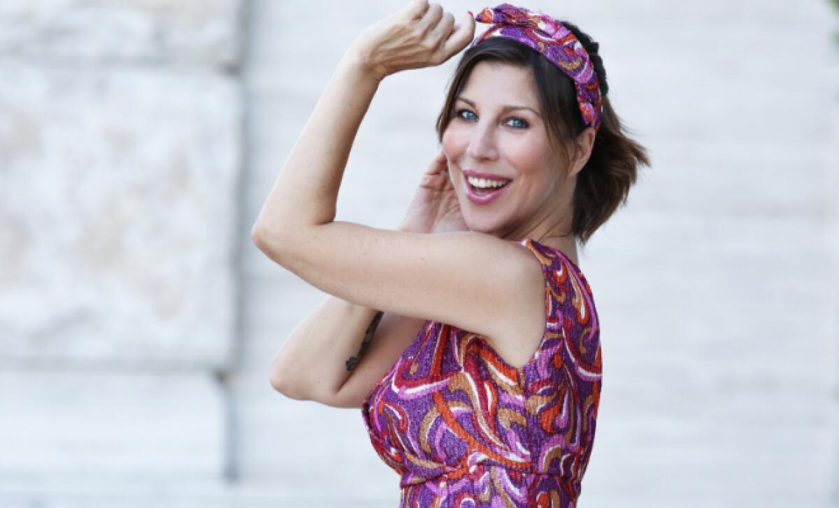 Teatro, Michela Andreozzi ad Aprilia con "L'amore al tempo delle mele" - 