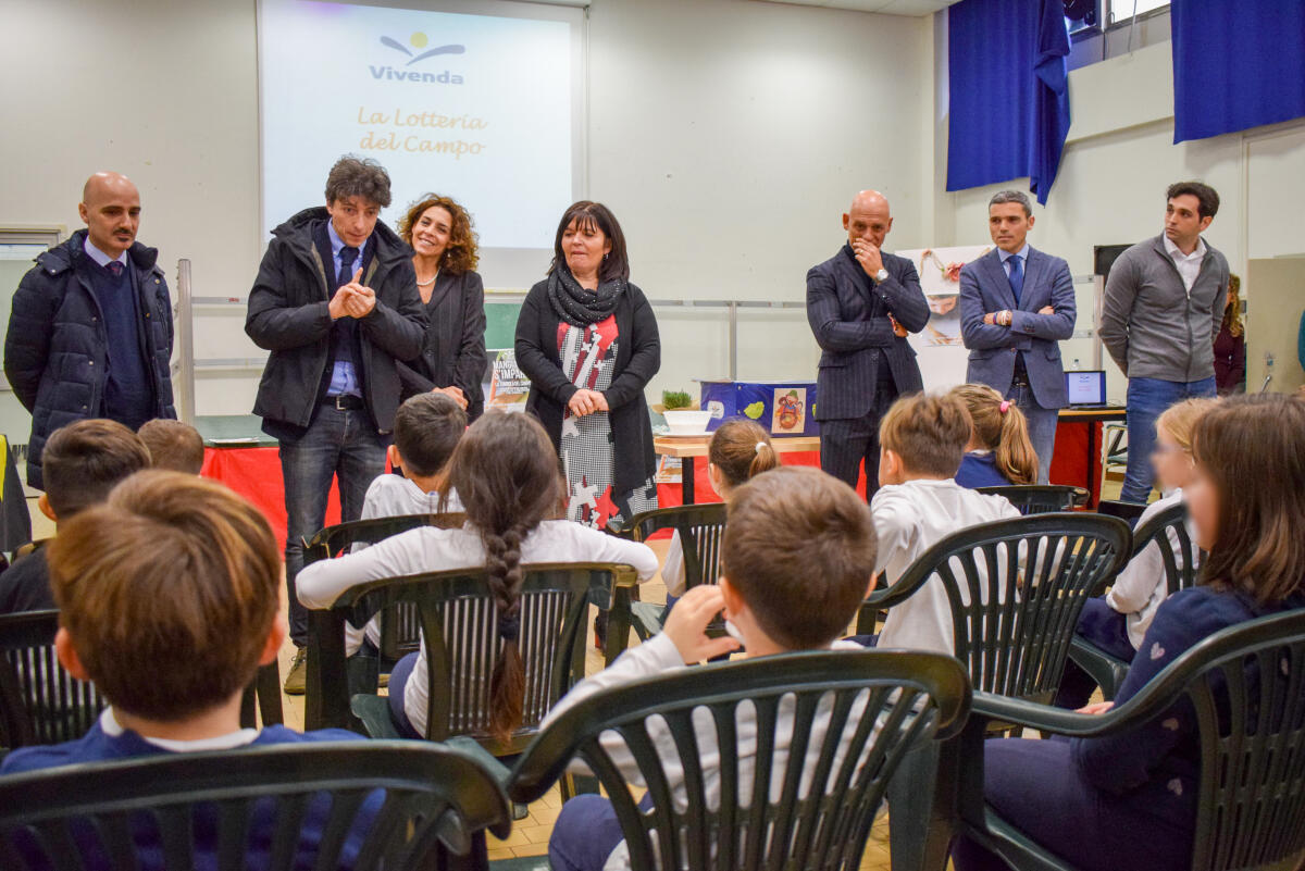 “Mangiando s’impara”, a Latina i bimbi delle primarie scoprono i prodotti bio a Km0 - 