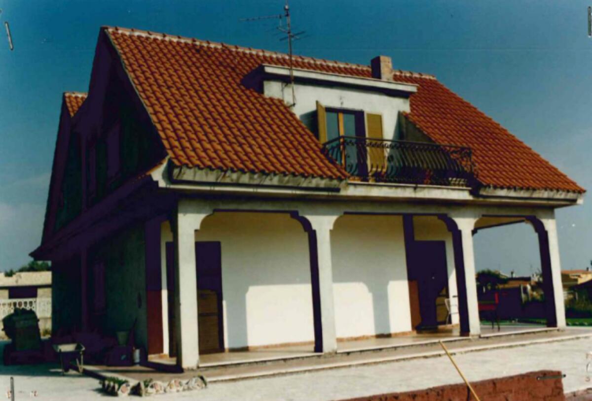 Aprilia - Un centro per l'infanzia nella villa confiscata alla criminalità - 