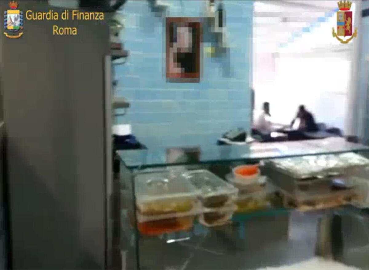 Sequestro di beni per oltre un milione di euro tra Anzio, Nettuno ed Aprilia alla cosca Gallace - 