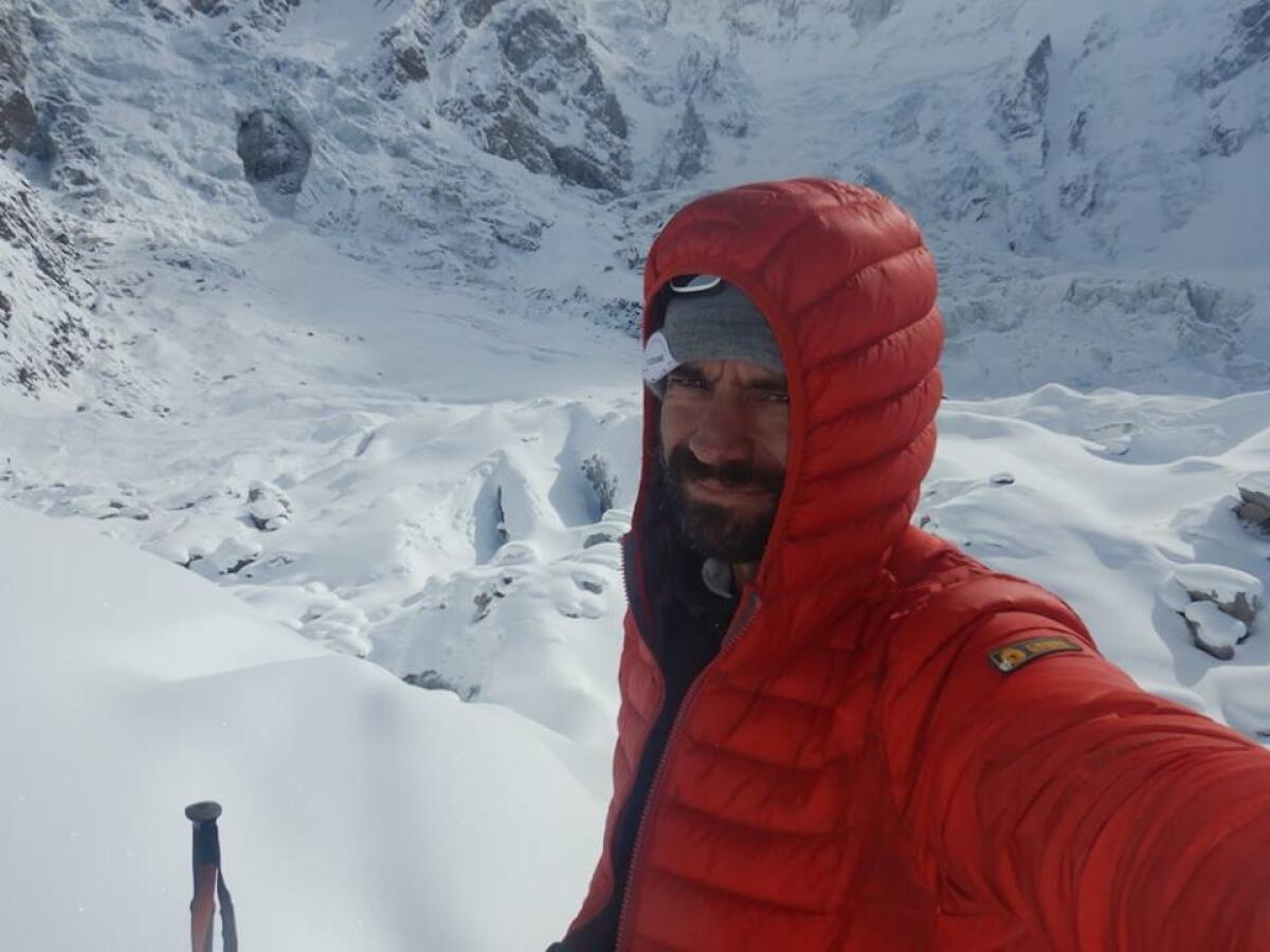 Riprogrammato l'elicottero sul Nanga Parbat, le ricerche dell'alpinista pontino Daniele Nardi riprendono solo di giorno - 