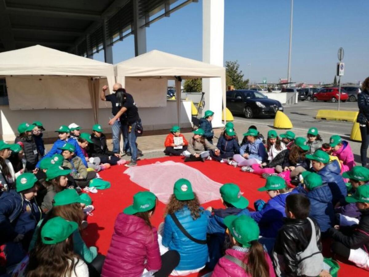 Prevenzione, soccorso e sicurezza stradale: al centro commerciale Aprilia2 prosegue il "Progetto Young". - 