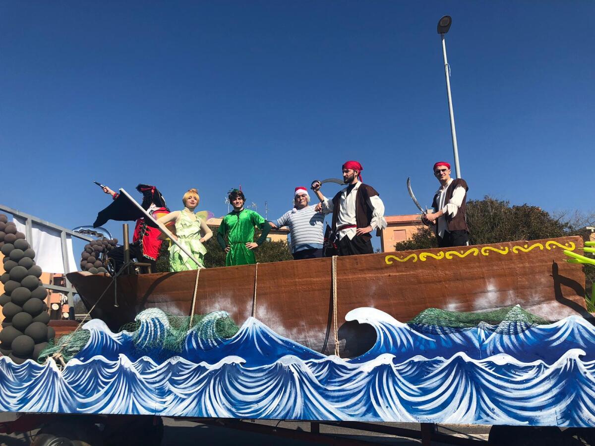Anzio, il "Carnevale sul Mare" chiude in piazza Garibaldi - 