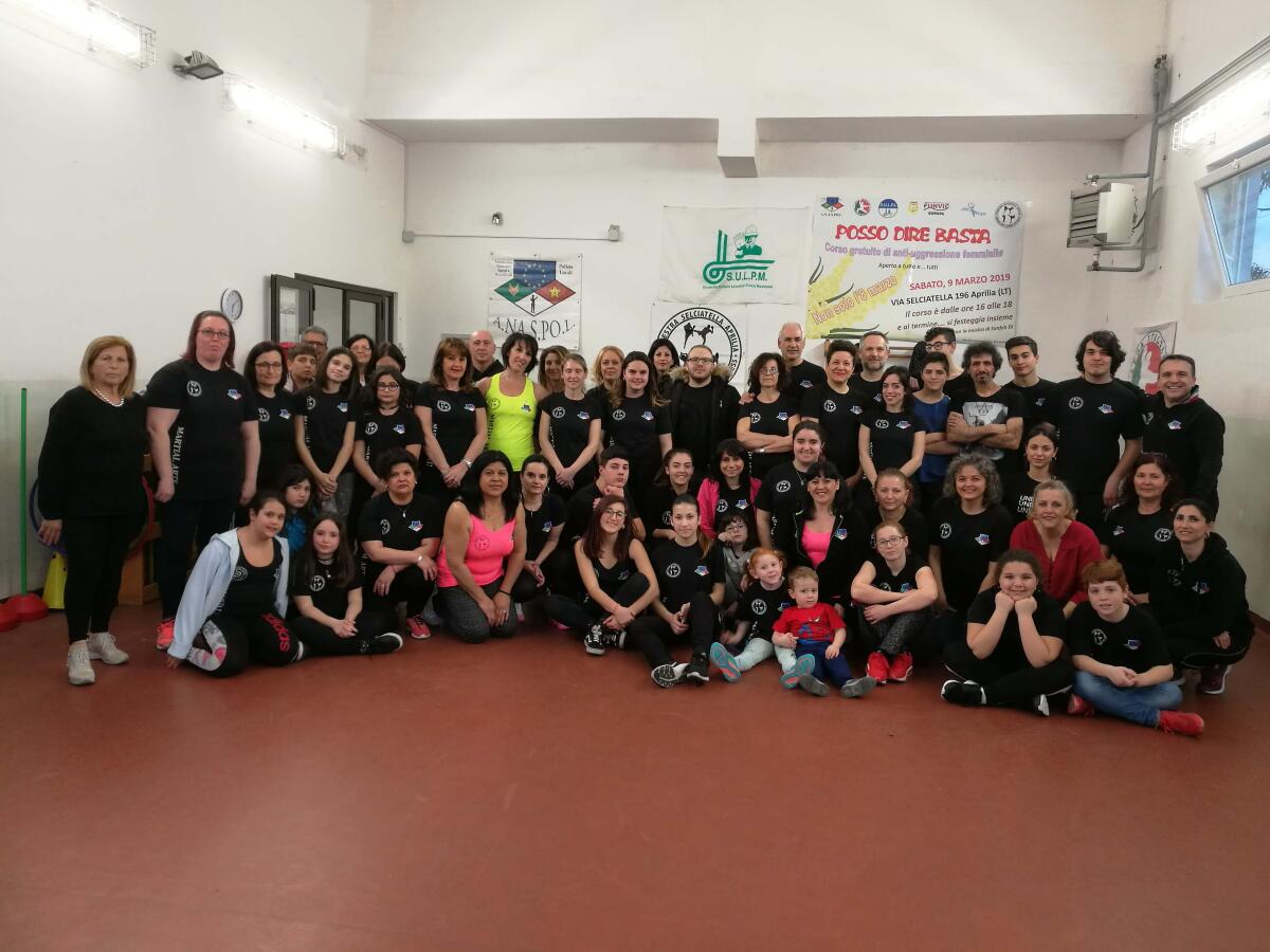 Aprilia - "Fai la mossa giusta contro la violenza sulle donne" - 