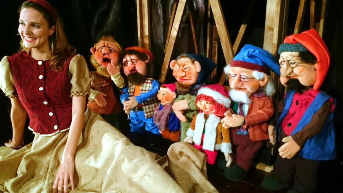 All'Ariston di Gaeta in scena "Biancaneve e sette nani" - 