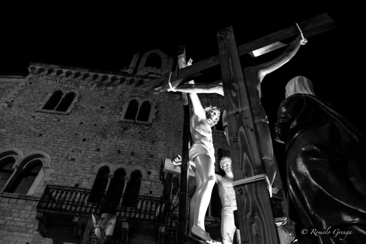Processione del Venerdì Santo e mostra fotografica a Priverno. - 