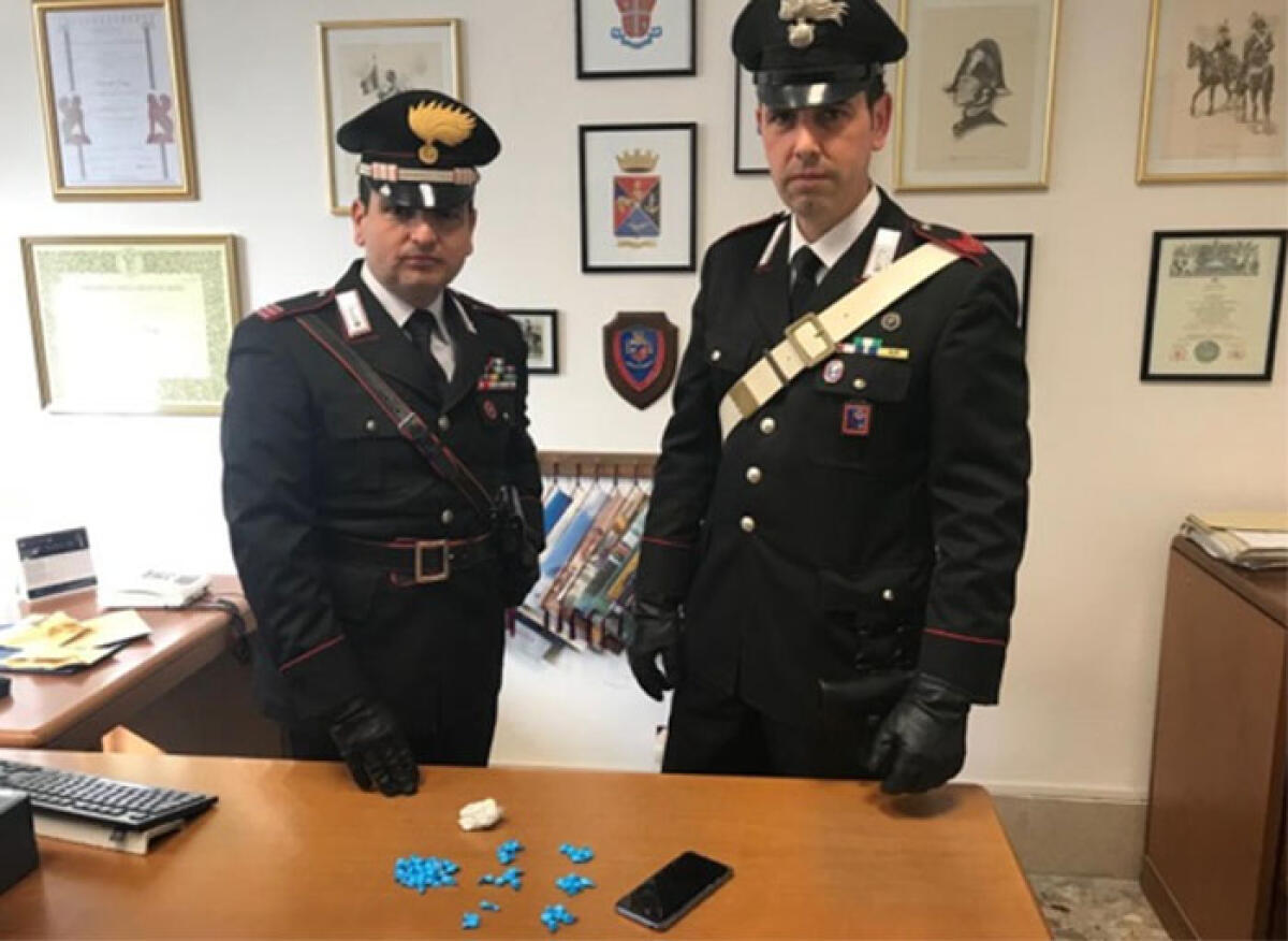 Fermato in auto sulla Litoranea, a Sabaudia, e sorpreso con 21 grammi di cocaina: 38enne in manette. - 