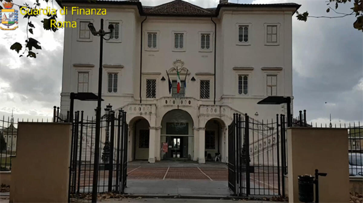 ANZIO – Distributore sull’Ardeatina: il Comune emette un'ordinanza di sospensione immediata dei lavori. - 