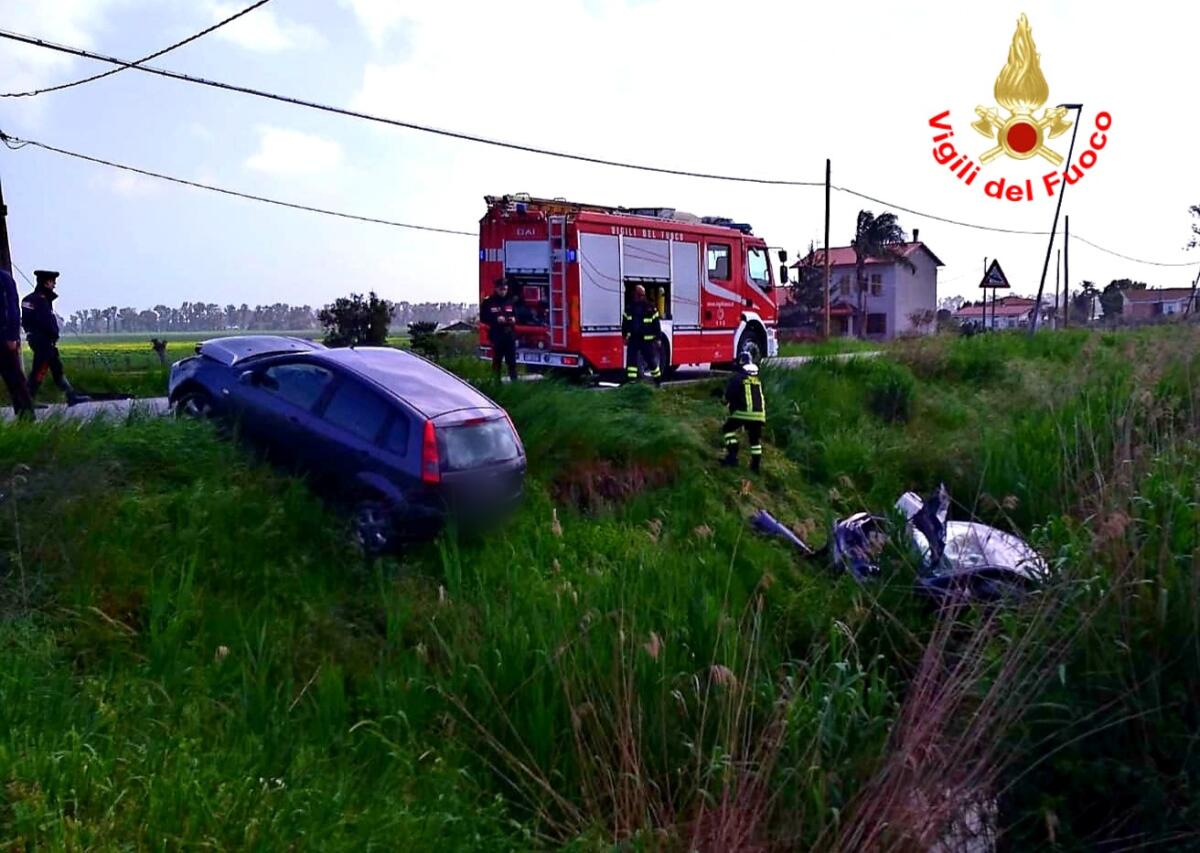 Grave incidente ad un incrocio della Migliara 57, a Terracina: ferita una donna. - 
