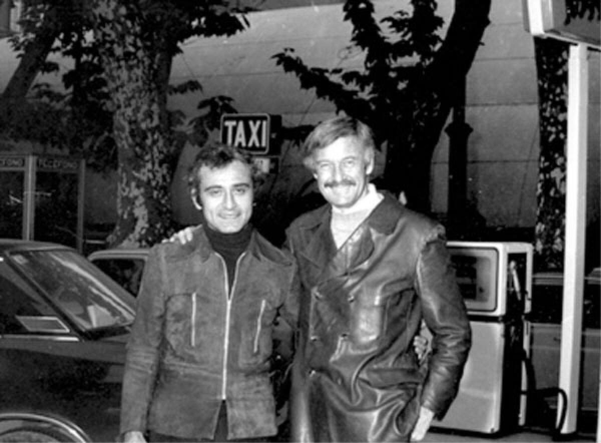 Max Bunker, il nuovo libro di Moreno Burattini dedicato allo sceneggiatore di Alan Ford - 