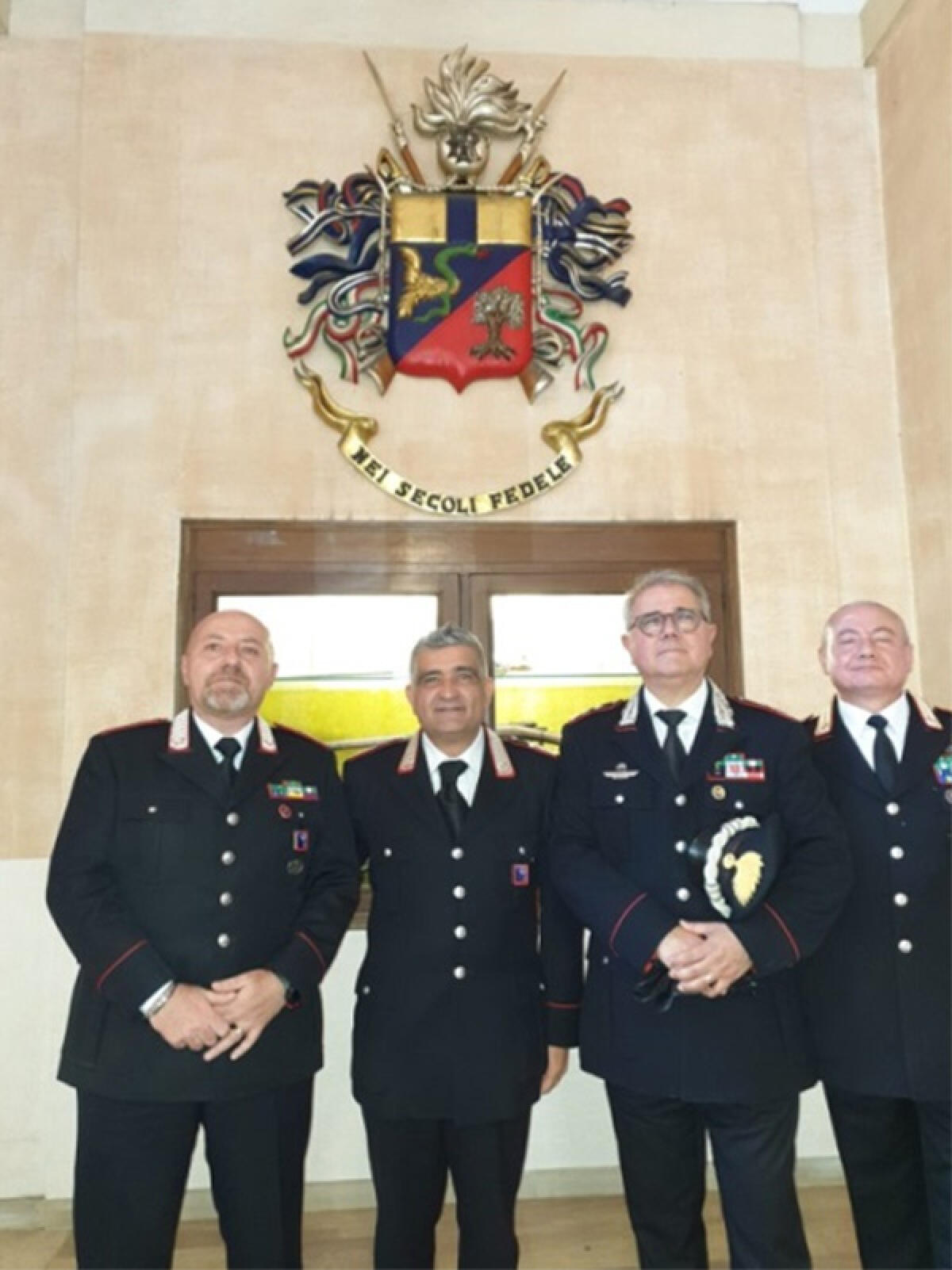 Dieci lustri di carriera militare: consegnata la “Medaglia Mauriziana” a 12 Carabinieri della provincia di Latina. - 