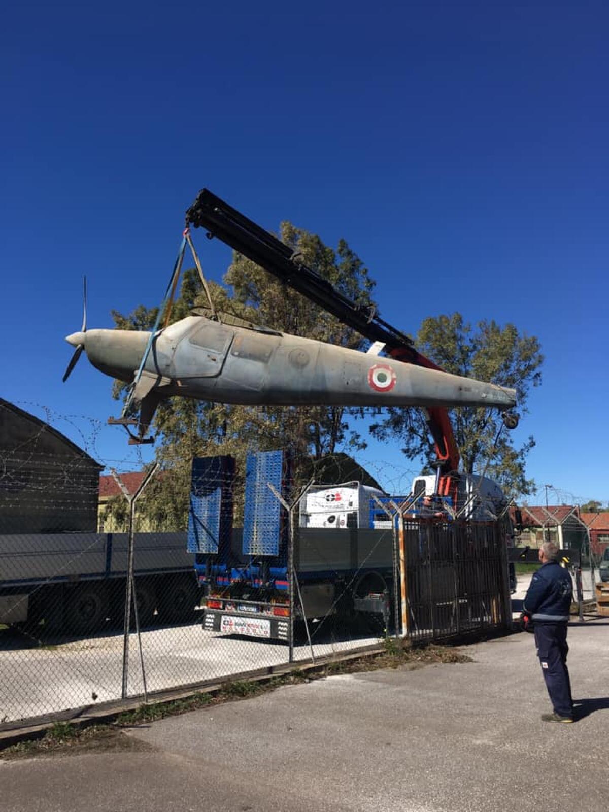 Al Museo Piana delle Orme di Borgo Faiti, a Latina, sbarca lo storico aereo Helio “Super Courier”. - 