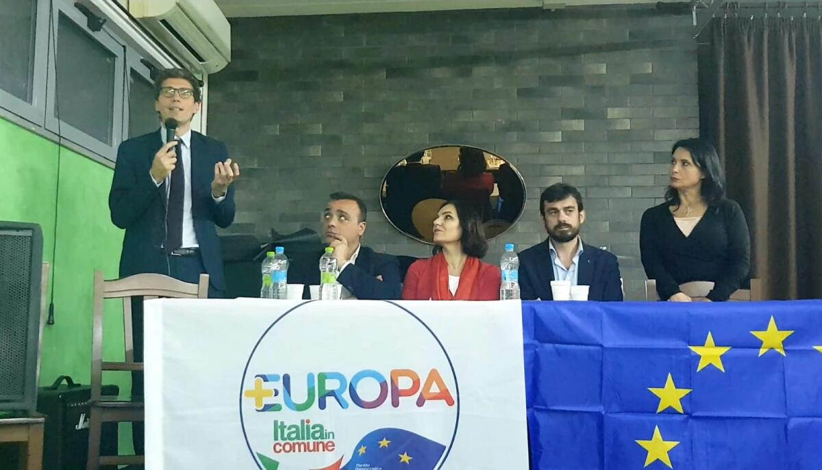 +Europa In Comune ad Aprilia: "Difendiamo la libertà di insegnamento" - 