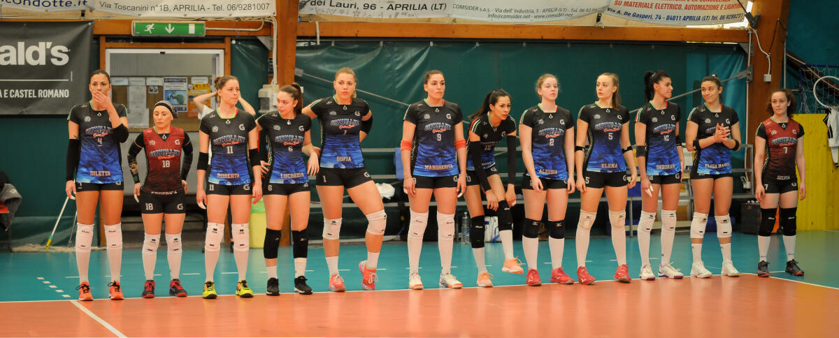 La Giò Volley Aprilia pronta a festeggiare la promozione in A2. Questo sabato ultima di campionato contro Palmi. - 