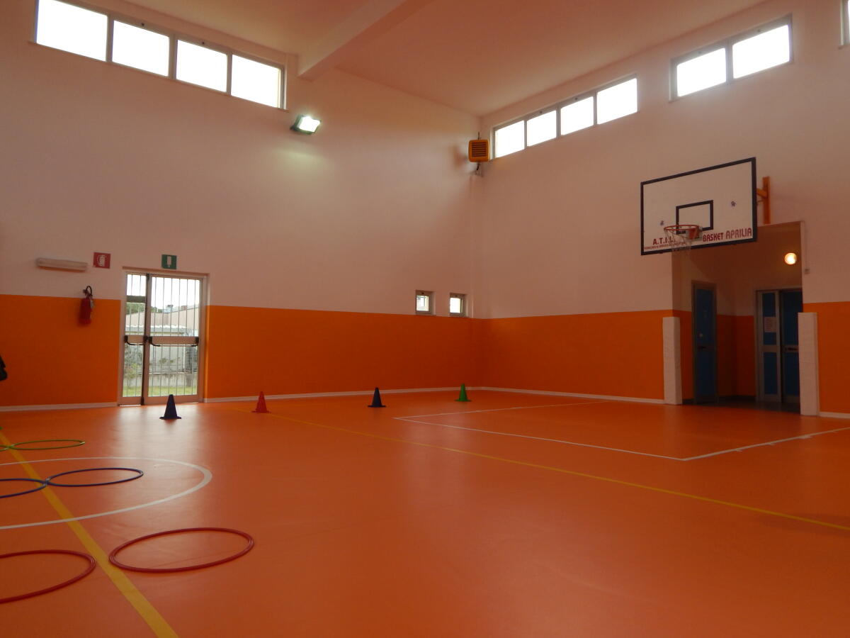Ecco la palestra della scuola Montarelli di Aprilia - 