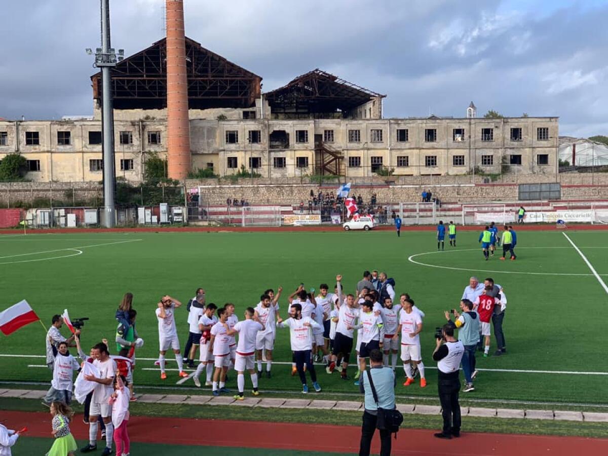 Calcio - La Mistral Gaeta ottiene il pass per volare in Eccellenza - 