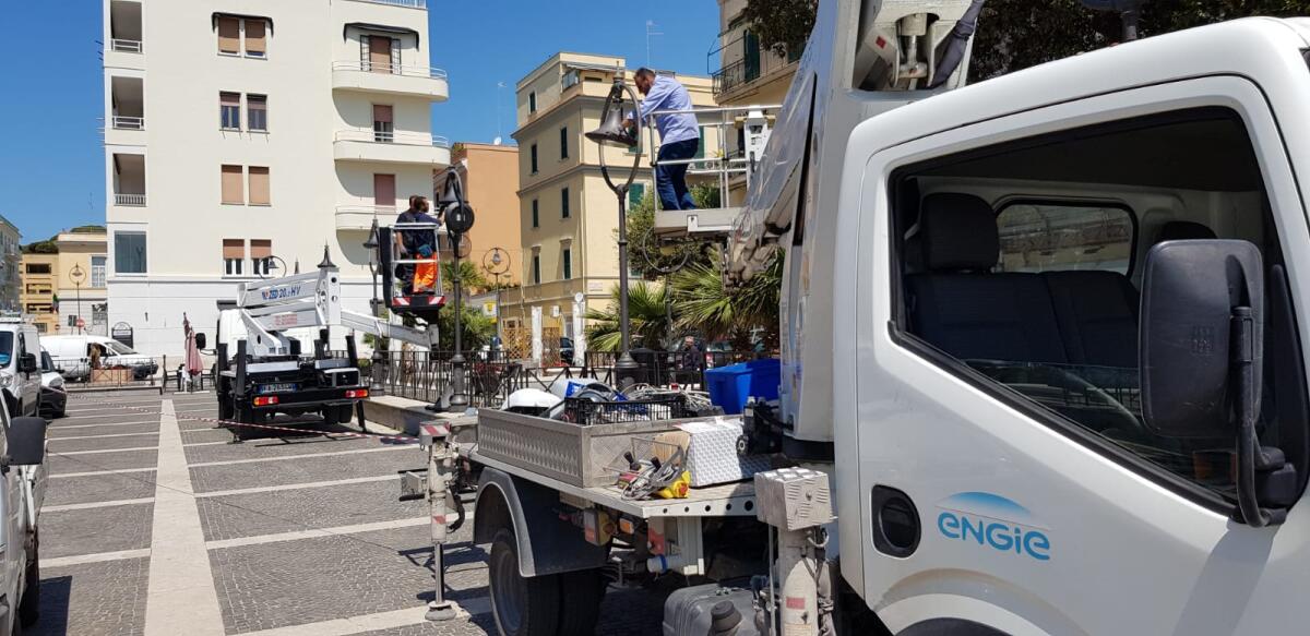 Svolta green del Comune di Anzio, al via i lavori per la nuova illuminazione delle Piazze del centro - 