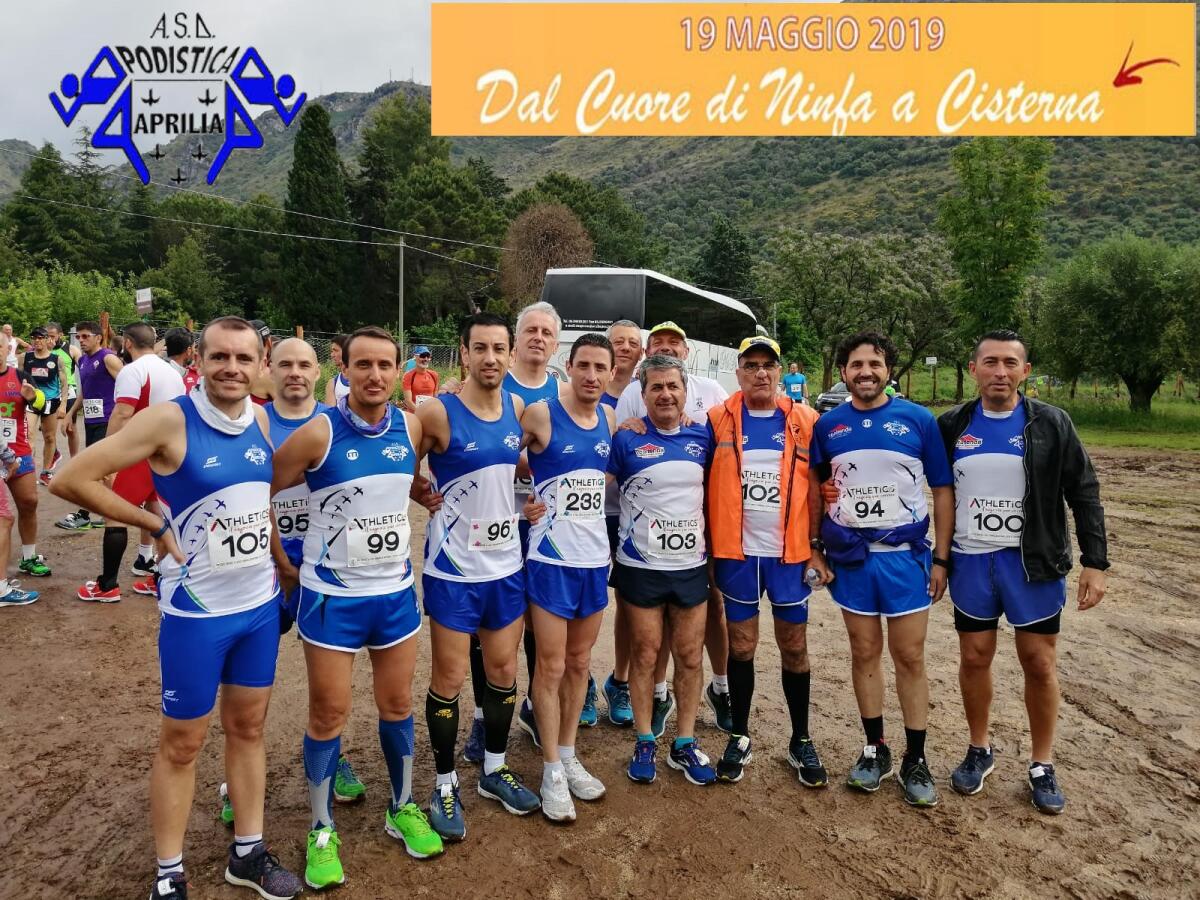 Aprilia in mostra alla gara podistica a Ninfa - 