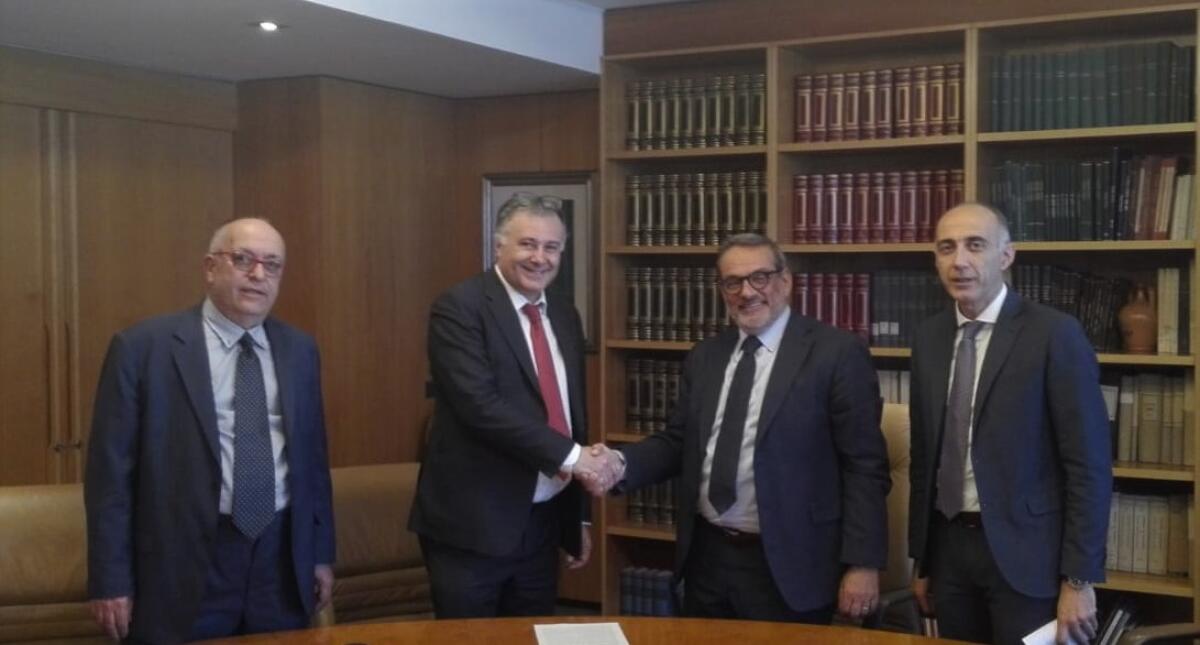 La Asl di Latina nella rete degli enti che interagiscono telematicamente con i SUAP. Accordo con la Camera di Commercio. - 