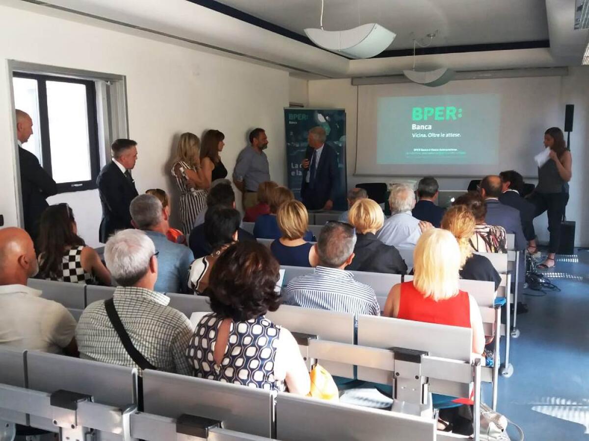 La filiale della Bper di Aprilia luogo di incontro e di formazione per le famiglie: porte aperte con l’iniziativa “La cicala e la formica”. - 