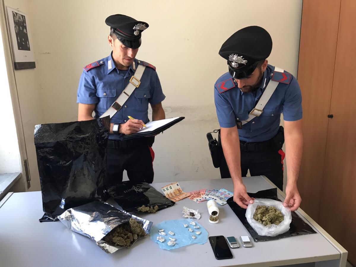 Nascondeva la droga tra le dune di Torvaianica, in arresto - 