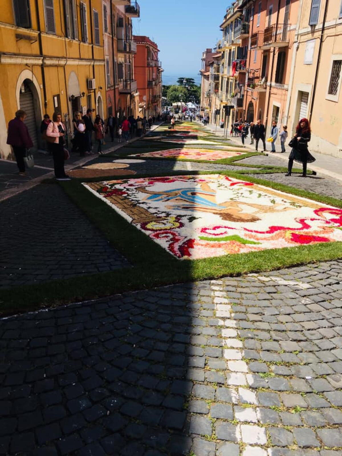 Al via la 241esima edizione dell'Infiorata di Genzano IL PROGRAMMA - 