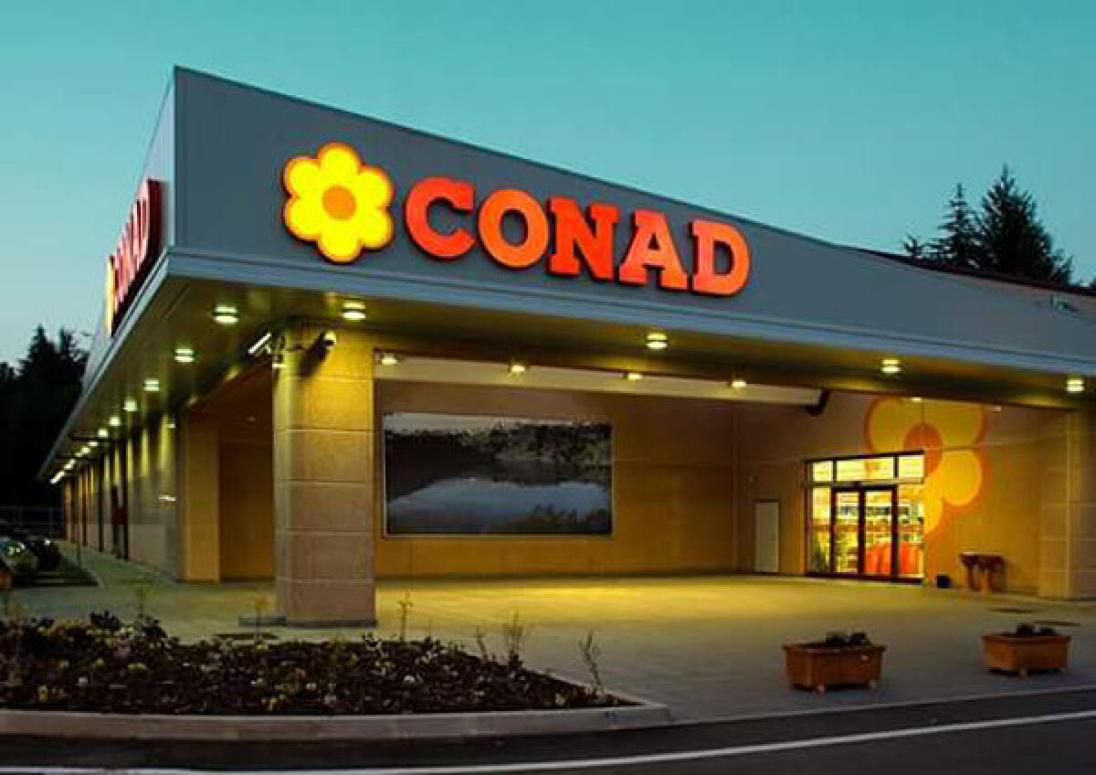 GENZANO – Colpo con l’auto ariete al bancomat del BCC all’interno del Conad, sull’Appia Vecchia. - 