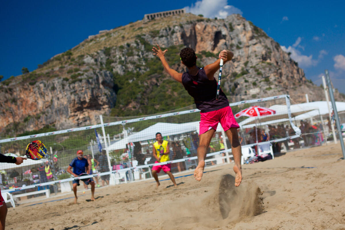 Terracina per una settimana ospita i “Campionati Mondiali di Beach Tennis”. - 