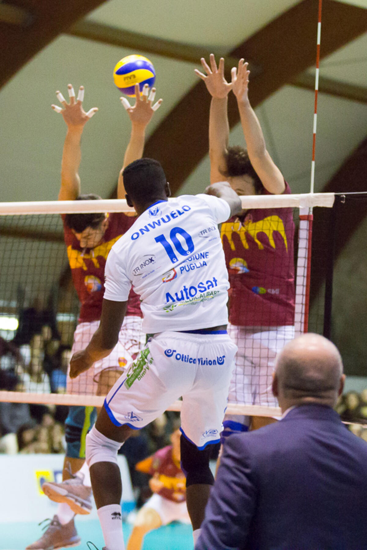 Volley di Superlega: l’opposto Samuel Onwuelo per un anno alla Top Volley Latina. - 