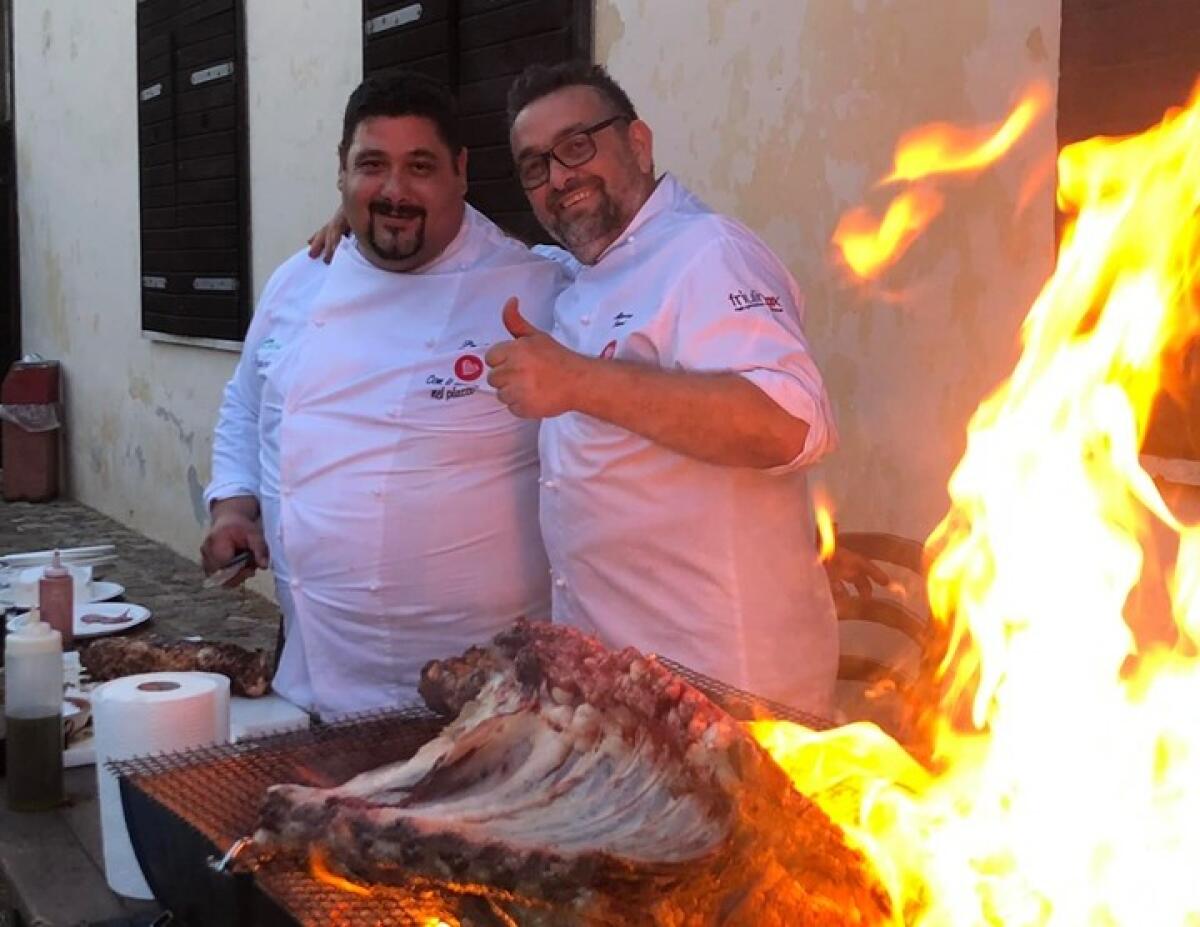 Aprilia - Successo per "Sbraciami", l'alta cucina si schiera con la solidarietà - 