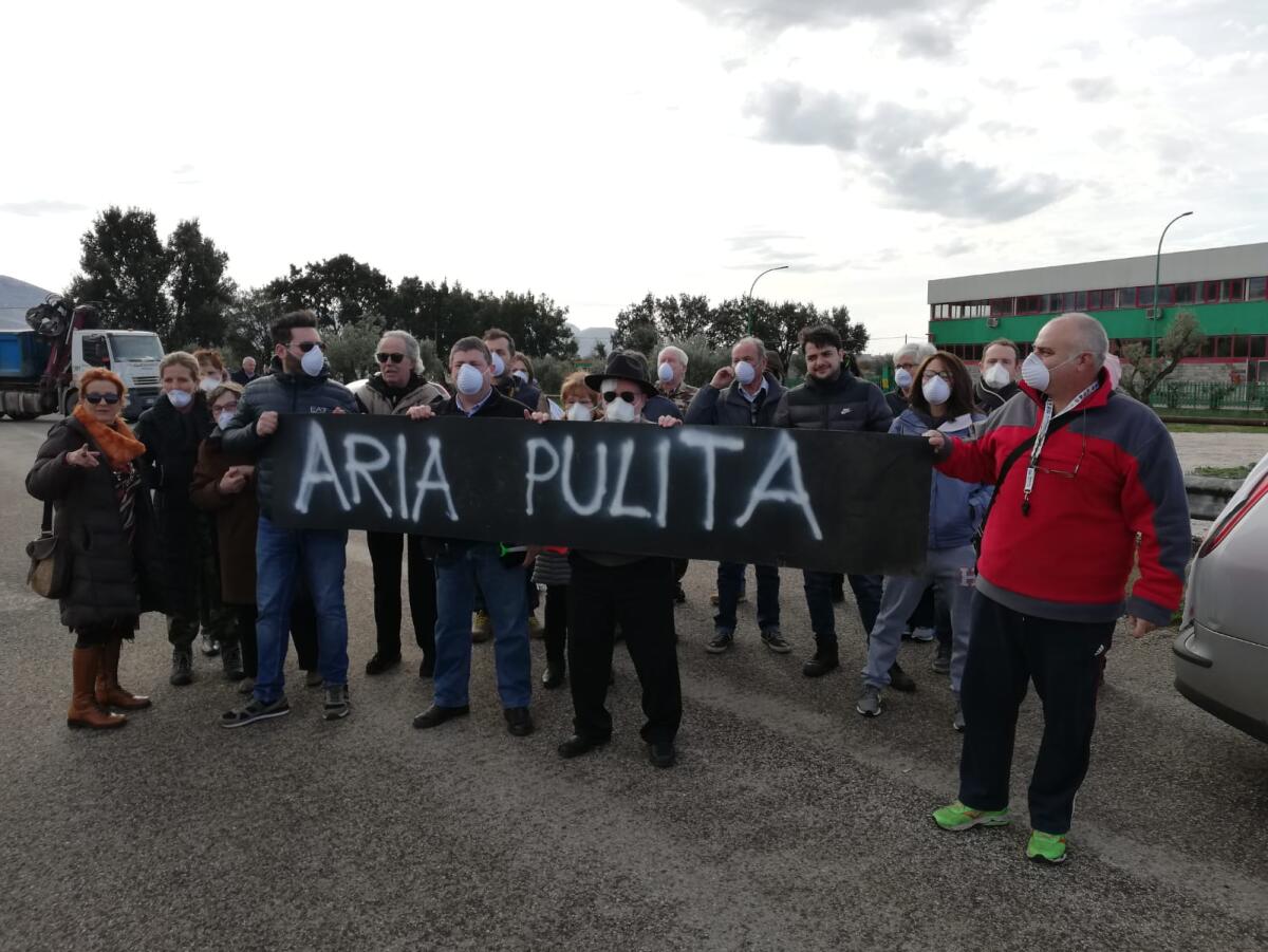 "Puzza tremenda nei pressi della Sep di Pontinia, residenti in fuga delle loro case" - 