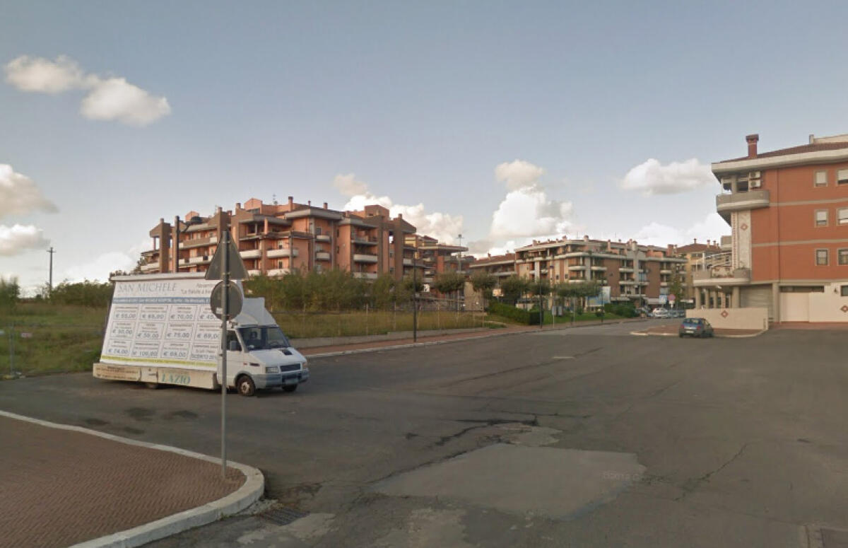 Auto ad alta velocità, musica ad alto volume e schiamazzi. Il quartiere Aprilia Nord è un incubo - 