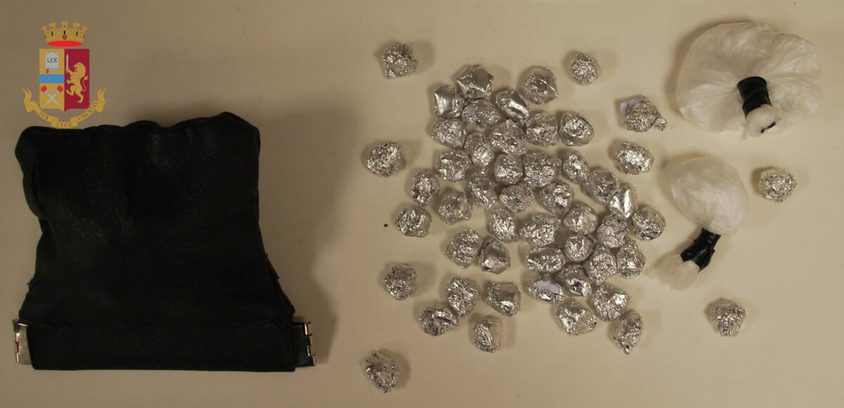 Inseguimento e spari sulla Nettunense, ad Anzio: la Polizia arresta 4 persone. Cocaina e crack sotto sequestro. - 