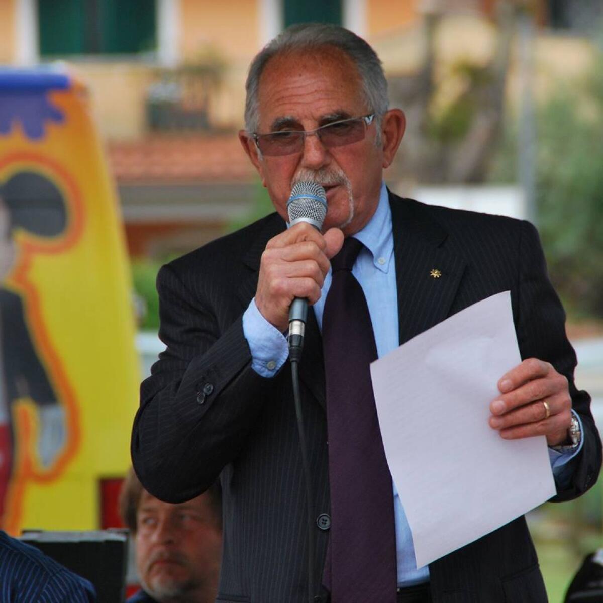 Tre proiettili recapitati al presidente del Consorzio Colle Romito ad Ardea, si indaga - 