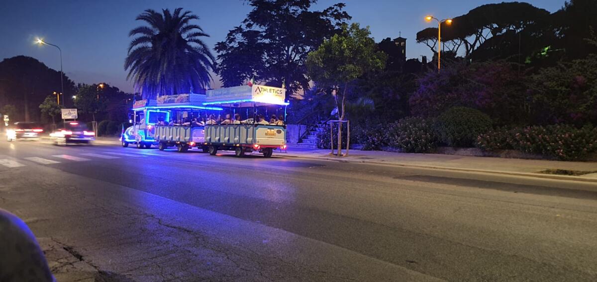 Fino al primo settembre resta attivo il trenino turistico di Anzio - 