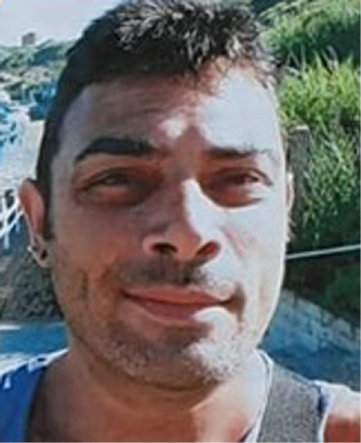 Incidente con l'Ape Car a Lido dei Pini, oggi i funerali di Patrizio Marras - 