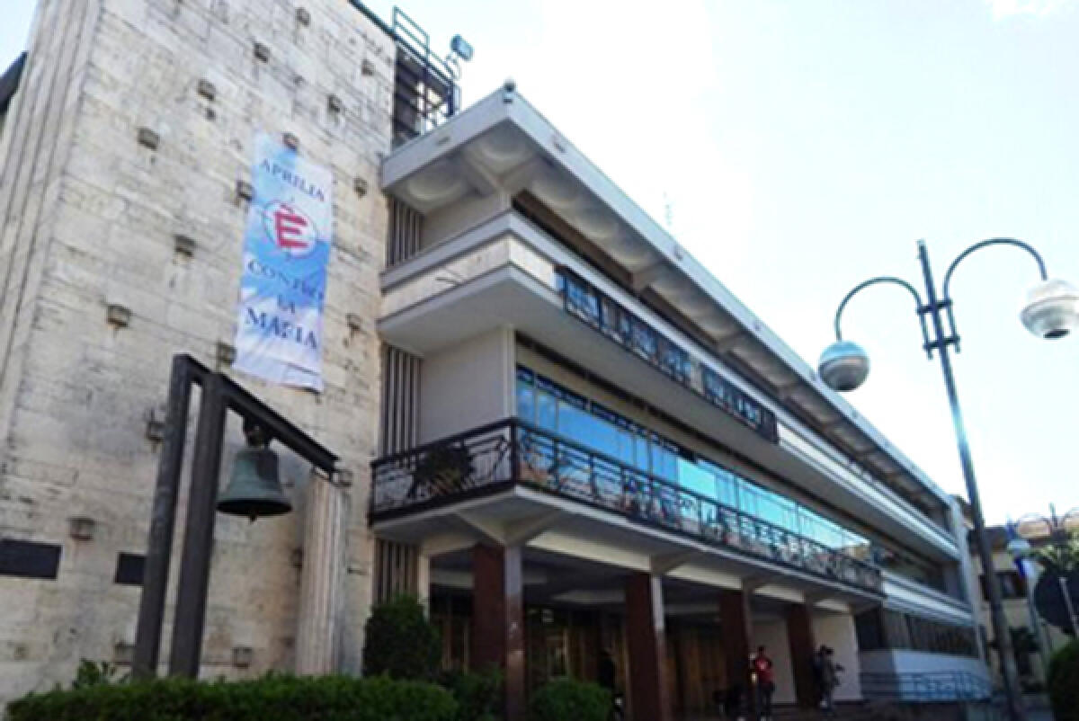 Aprilia, "Rinnovare la carta d'identità? Impossibile. Mi hanno dato appuntamento il 24 dicembre" - 