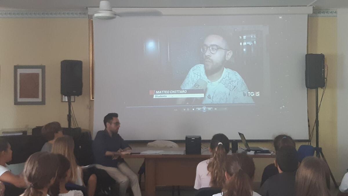 “La diversità è un arricchimento, non un limite”, Matteo Chittaro parla con i ragazzi della Matteotti di Aprilia - 