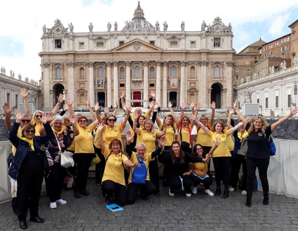 Il Coro San Pietro in Formis incontra Papa Francesco - 