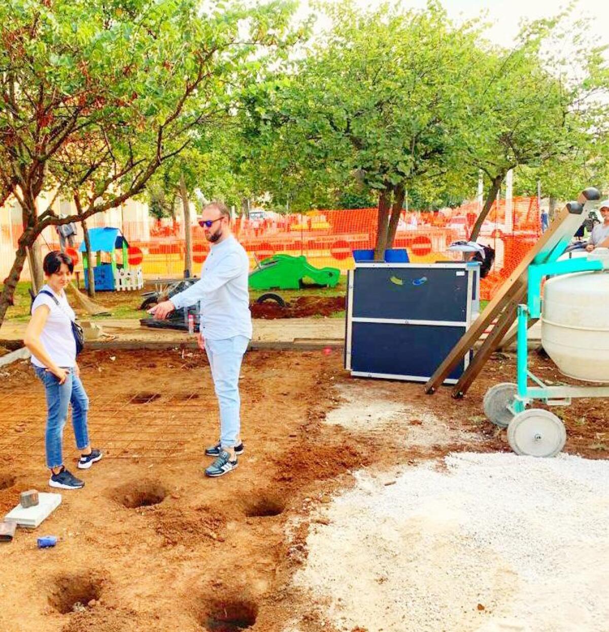 In Piazza Saffi a Cisterna nasce un nuovo parco giochi inclusivo - 