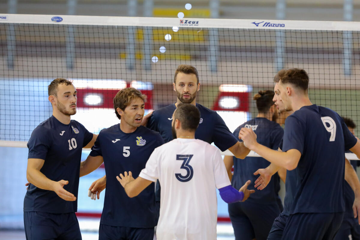 Pallavolo di Superlega: la Top Volley Latina supera 4-0 in amichevole il Sabaudia (A3). - 