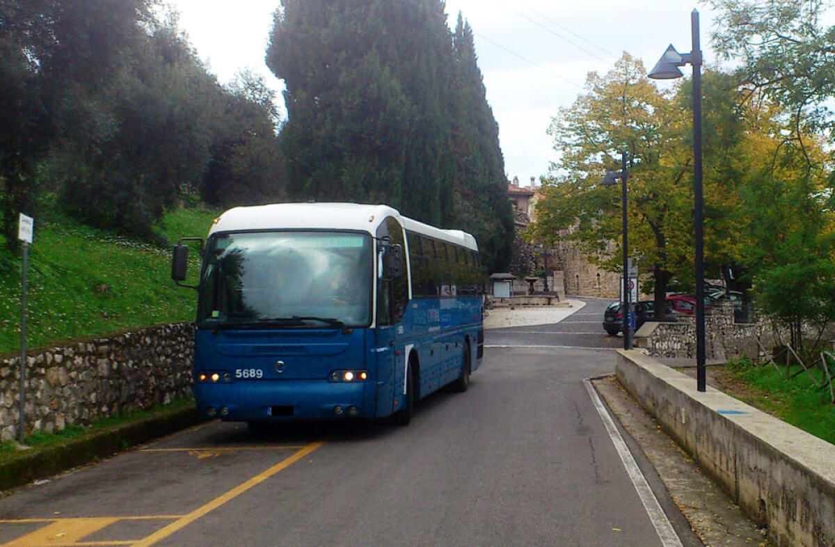 Bus pieni, corse che saltano: le richieste degli studenti di Sermoneta in due lettere del sindaco al Cotral. - 