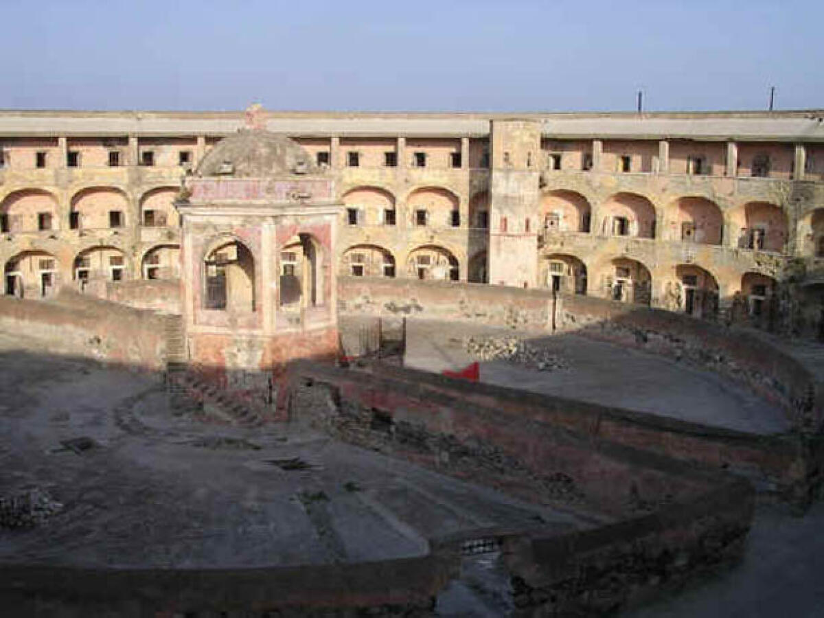 "Carcere Santo Stefano, una mozione in Regione per non perdere 80 milioni di euro" - 