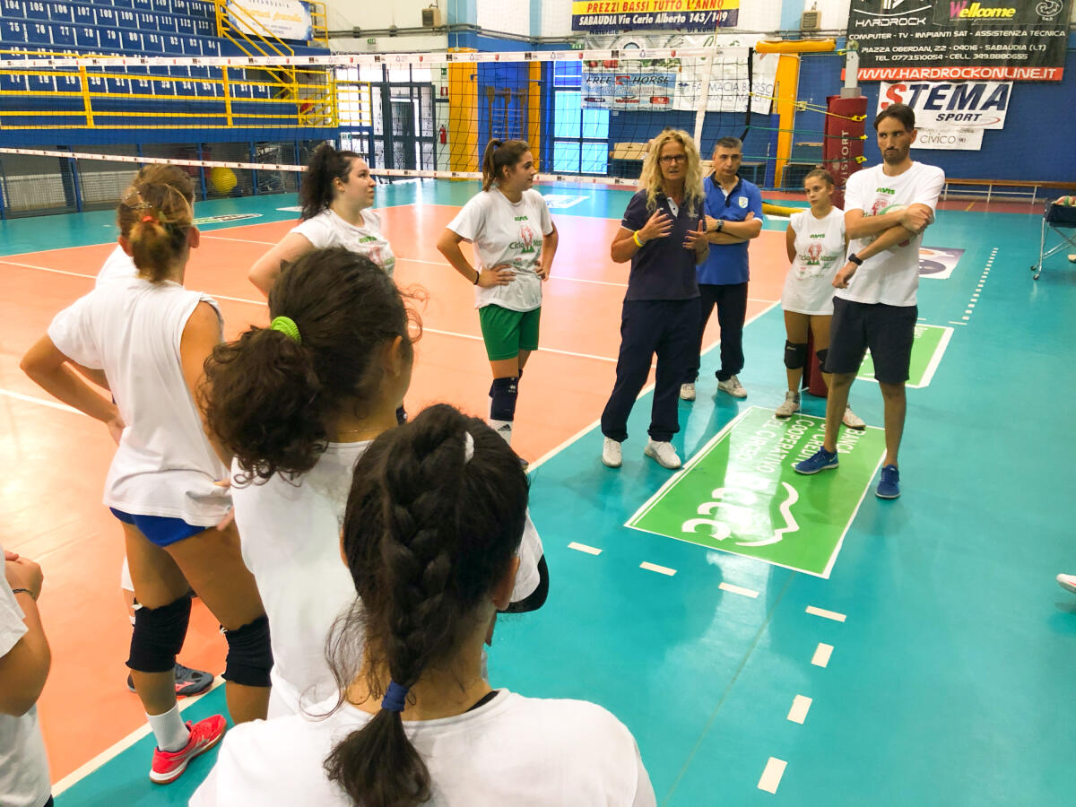 Pallavolo femminile di serie C: il Real Caffè/Moka Sirs Sabaudia si prepara all’inizio del campionato. - 