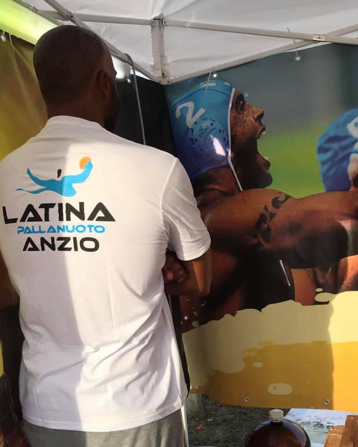 Questo lunedì 21 Ottobre ad Anzio la presentazione della Latina Anzio Pallanuoto (A2). - 