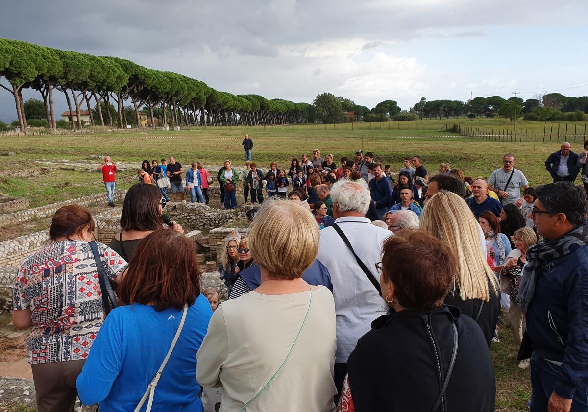 Cisterna delle Meraviglie, in tanti visitano il Tres Tabernae - 