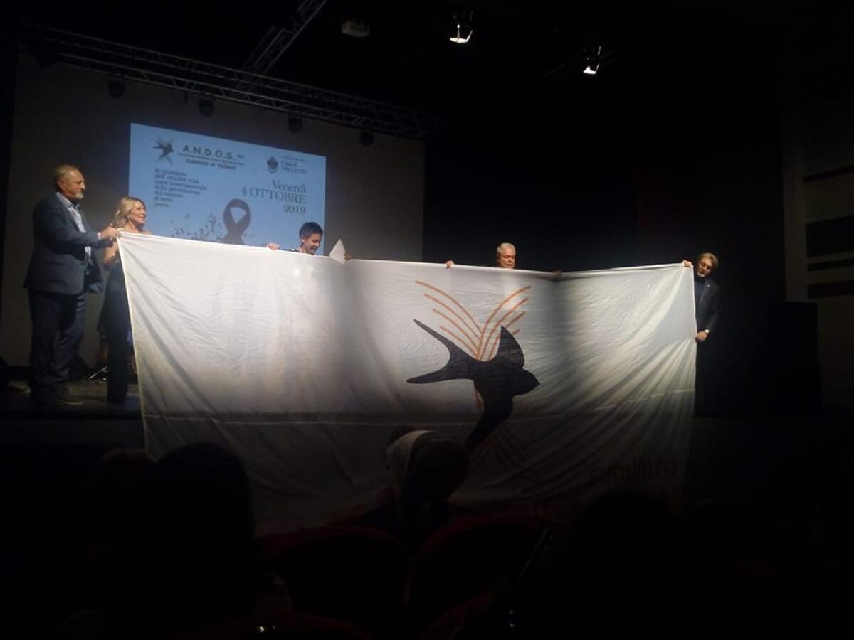 VELLETRI - 	“Teatro Artemisio” gremito per la terza edizione di “MusicAndos”, spettacolo e solidarietà. - 