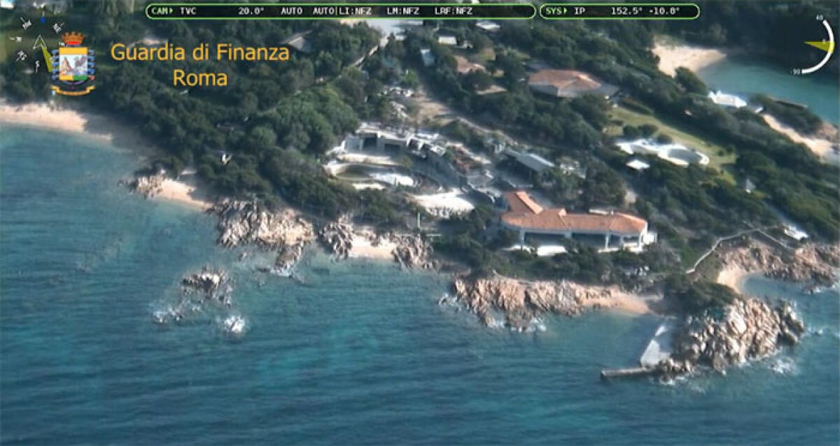 La Finanza di Roma sequestra una villa di pregio in Costa Smeralda, in Sardegna, all’immobiliarista Danilo Coppola. - 